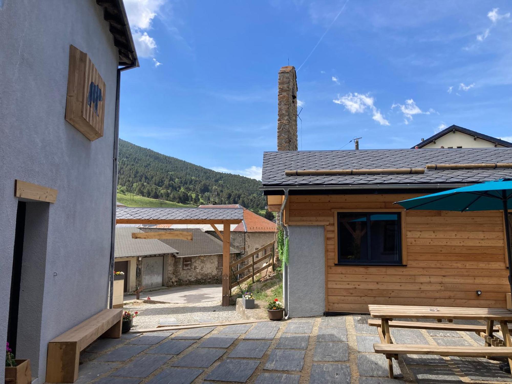 Maison Canelle Le Clos Des Ours Matemale Luaran gambar